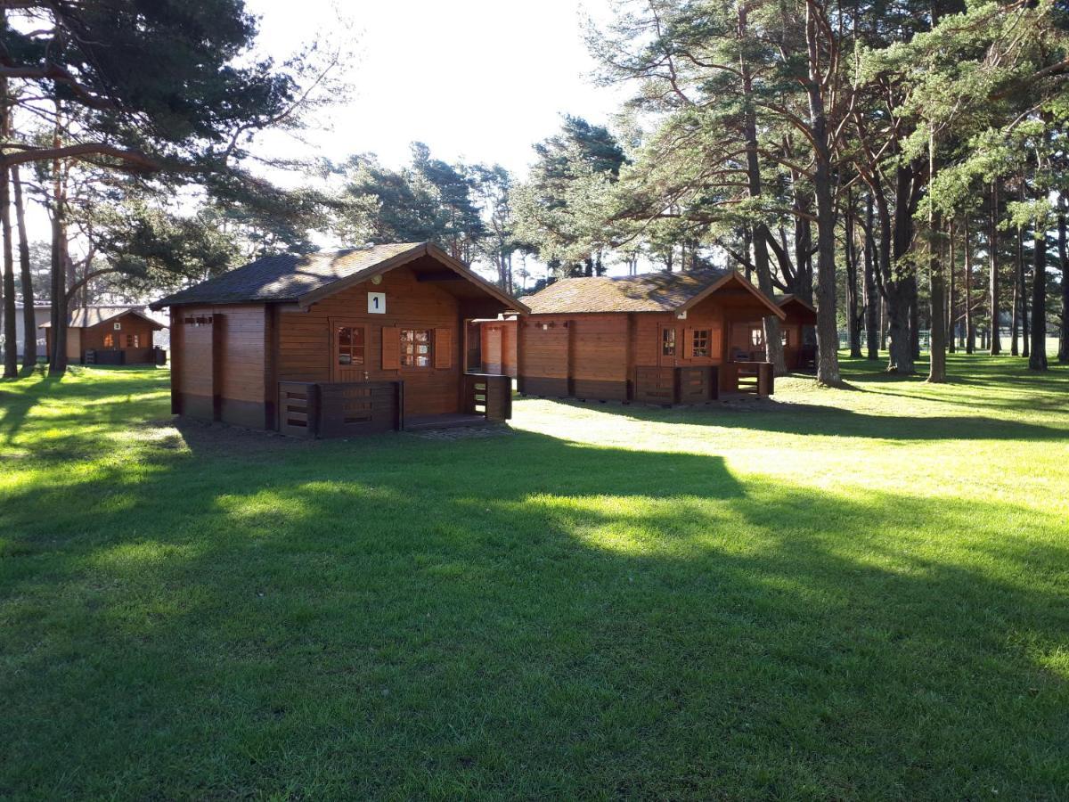 Camping Maennisalu โตยลา ภายนอก รูปภาพ